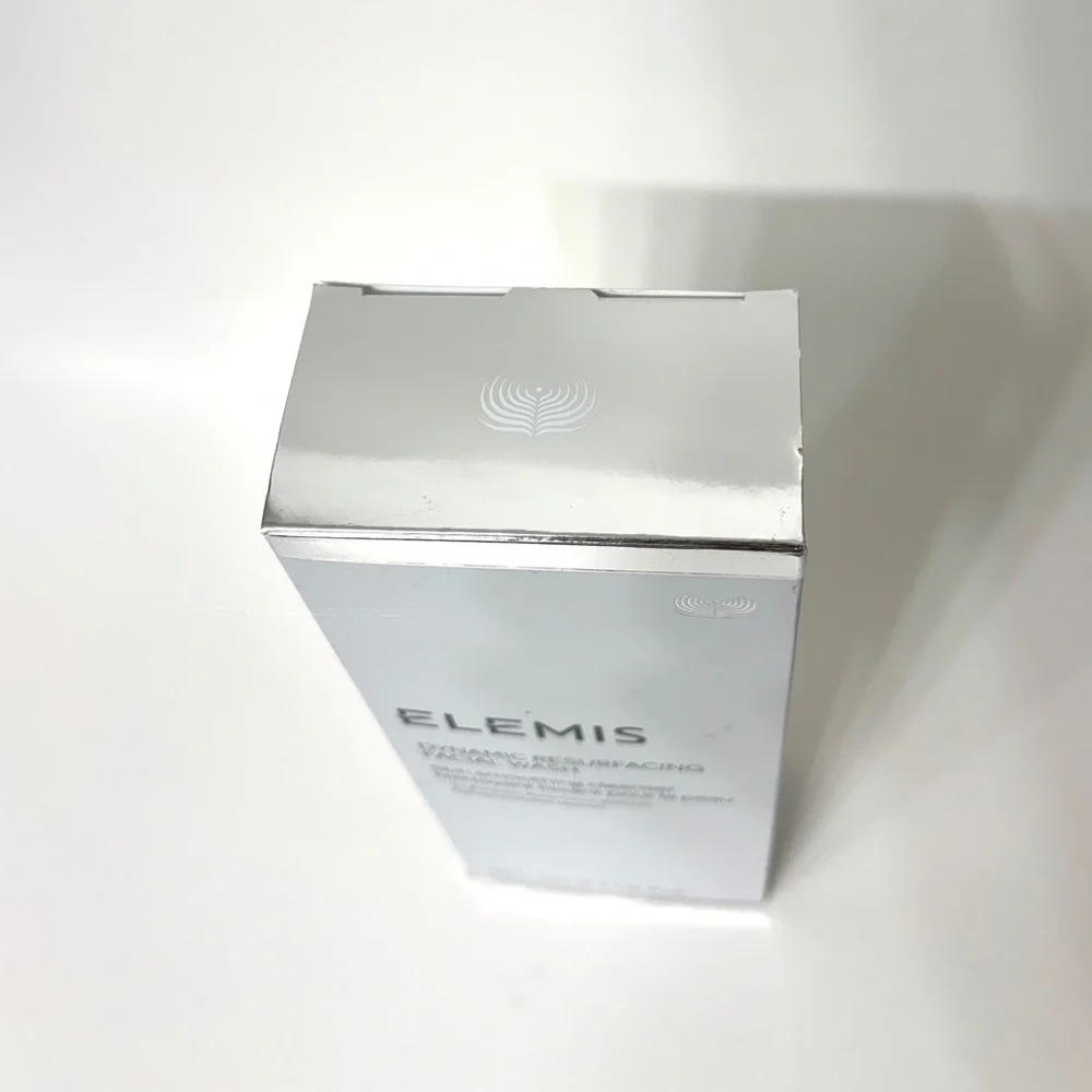 Elemis Dynamic Resurfacing Facial Wash Skin Cleanser - 200ml 6.7oz - Picture 11 of 12